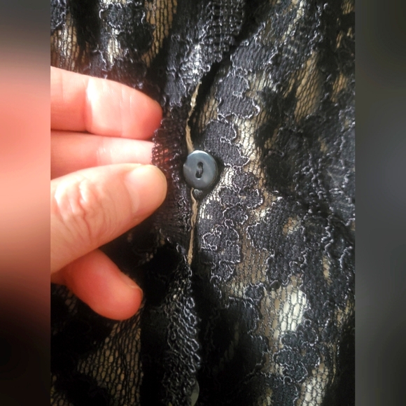 Talbots black lace and cream button-up cardigan - Picture 4 of 5